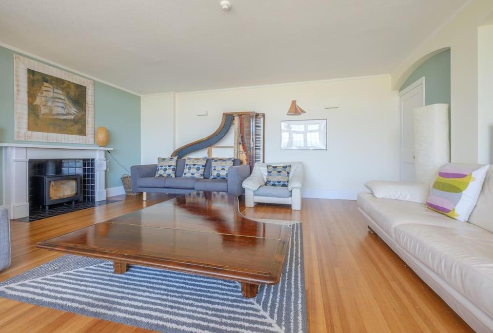 The Beach House-Devon- On The Beach- Sleeps 20 Villa Exmouth Eksteriør bilde