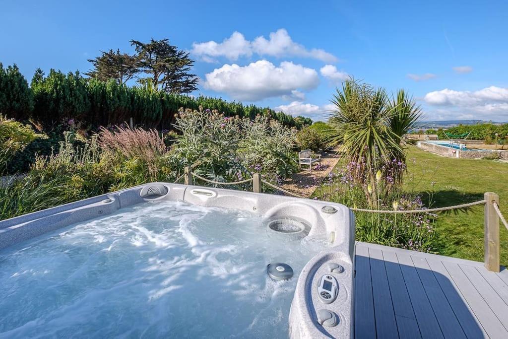 The Beach House-Devon- On The Beach- Sleeps 20 Villa Exmouth Eksteriør bilde